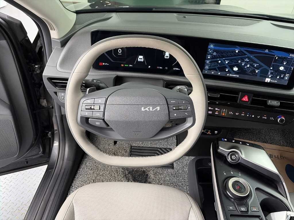 기아 EV6 더 뉴 EV6 롱레인지 4WD 라이트 이미지 9