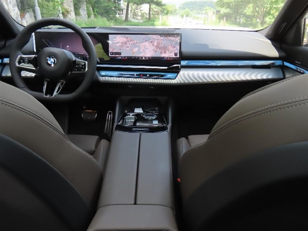 BMW 5시리즈 5시리즈 (G60) 520i M 스포츠 이미지 15