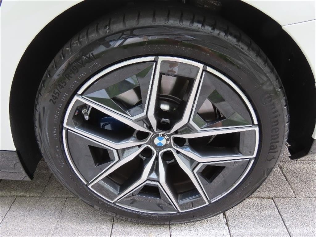 BMW 5시리즈 5시리즈 (G60) 520i M 스포츠 이미지 17