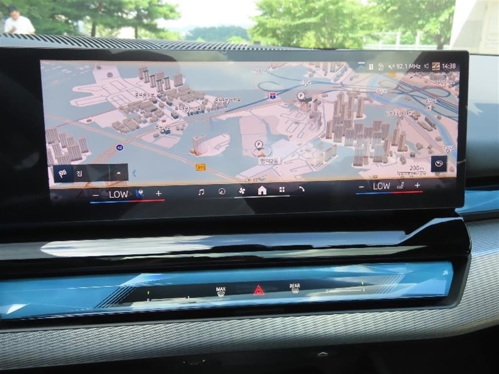 BMW 5시리즈 5시리즈 (G60) 520i M 스포츠 이미지 8