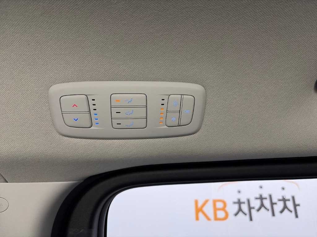 현대 스타리아 4WD 디젤 투어러 모던 9인승 이미지 13