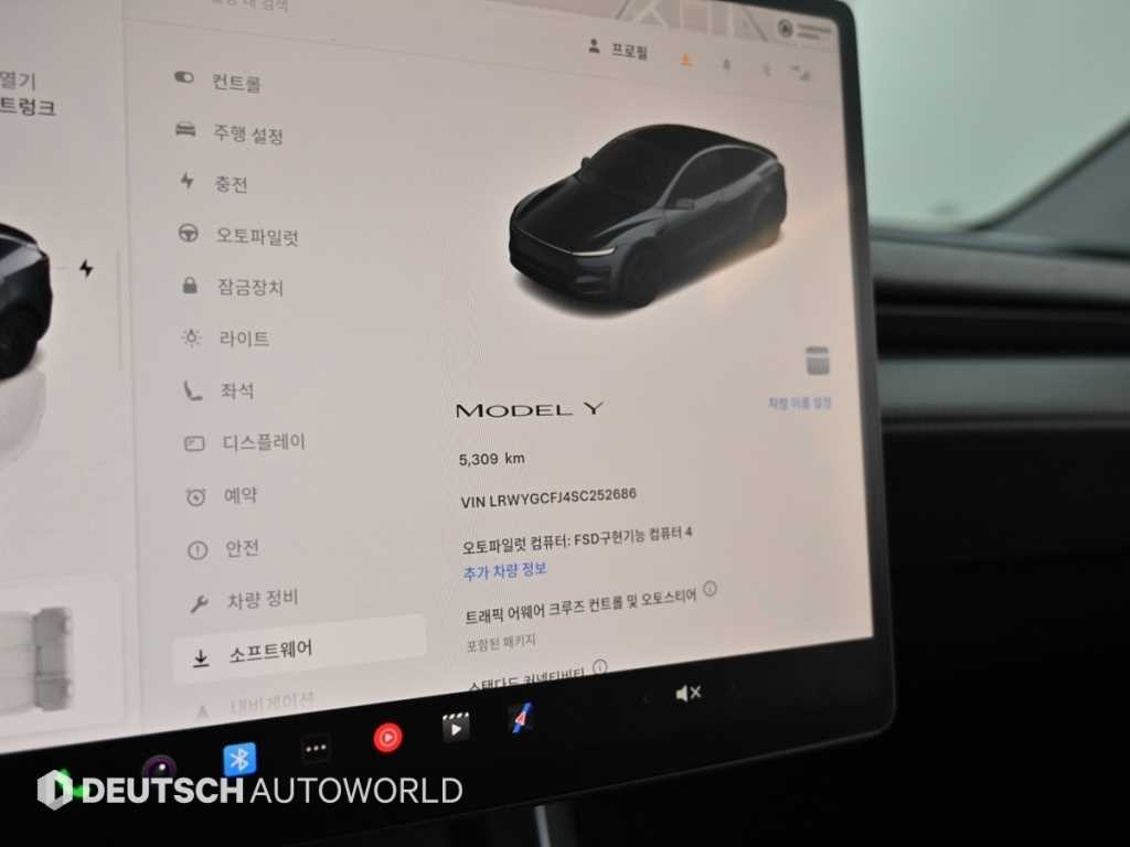 테슬라 모델 Y RWD 이미지 8