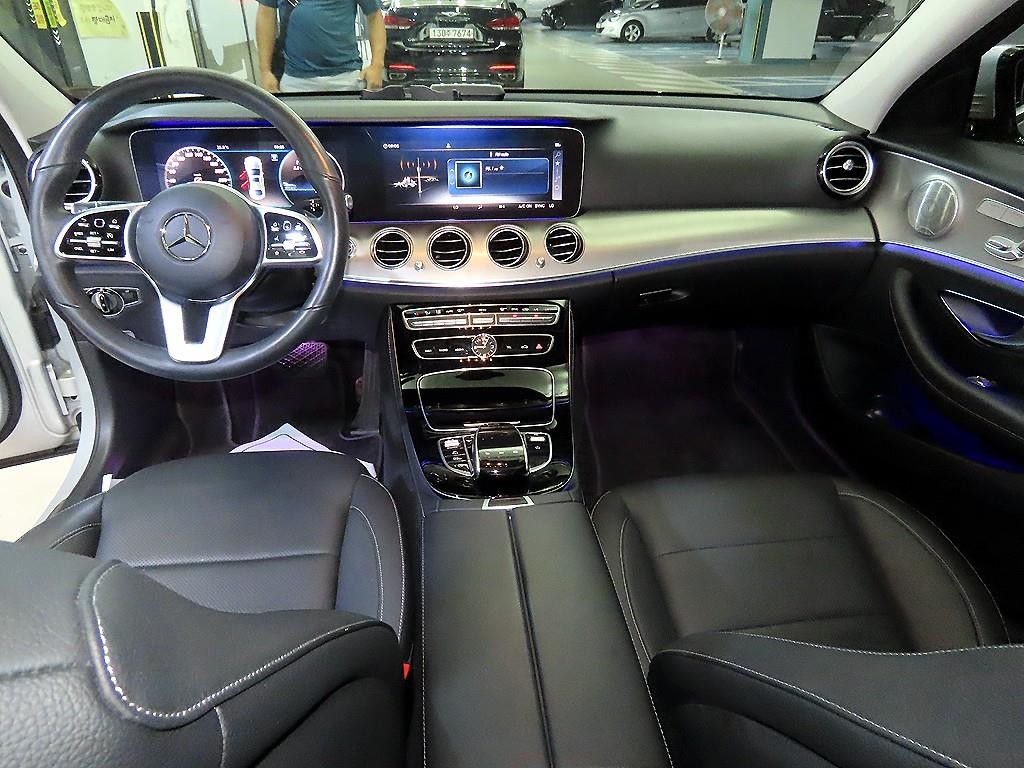 벤츠 E 클래스 E-클래스 W213 E300 AMG LINE 이미지 10