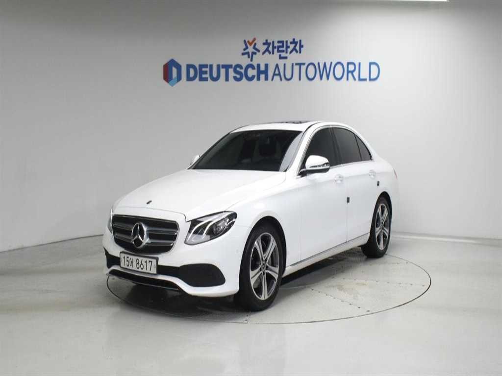 벤츠 E 클래스 E-클래스 W213 E300 아방가르드 이미지 1