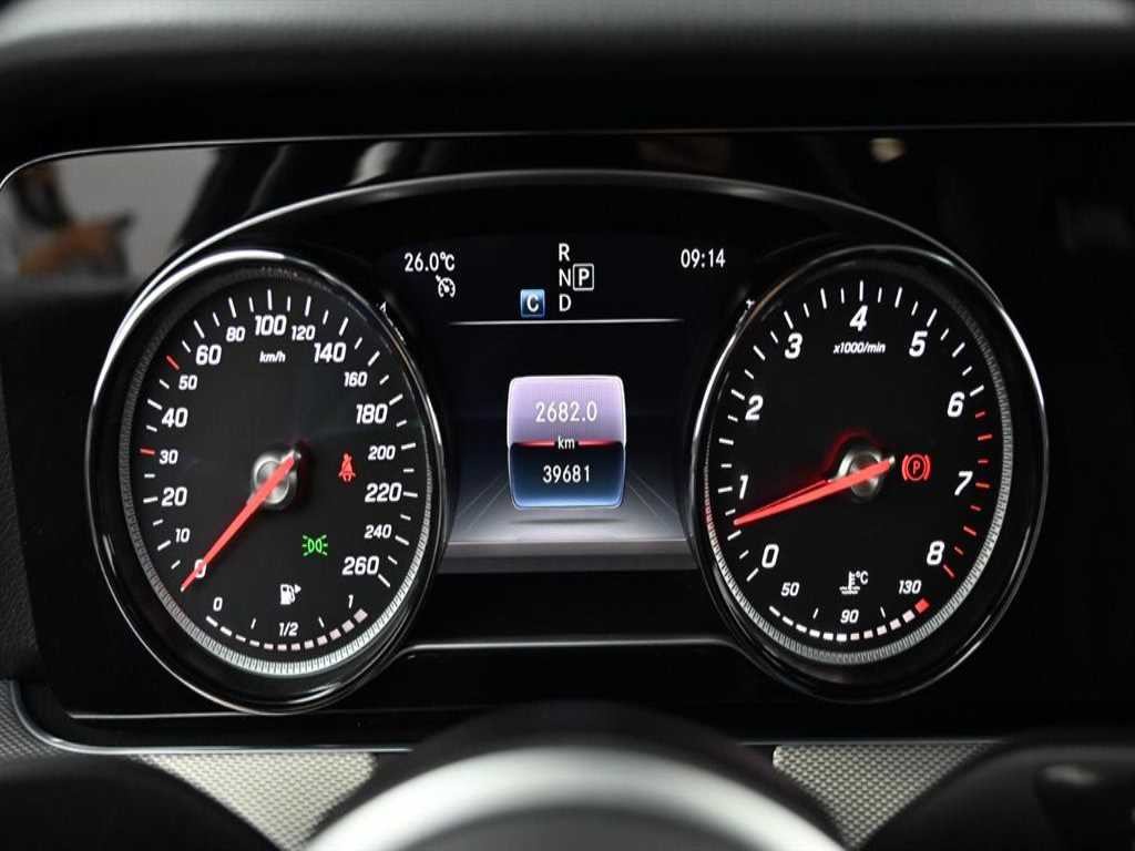 벤츠 E 클래스 E-클래스 W213 E300 아방가르드 이미지 8
