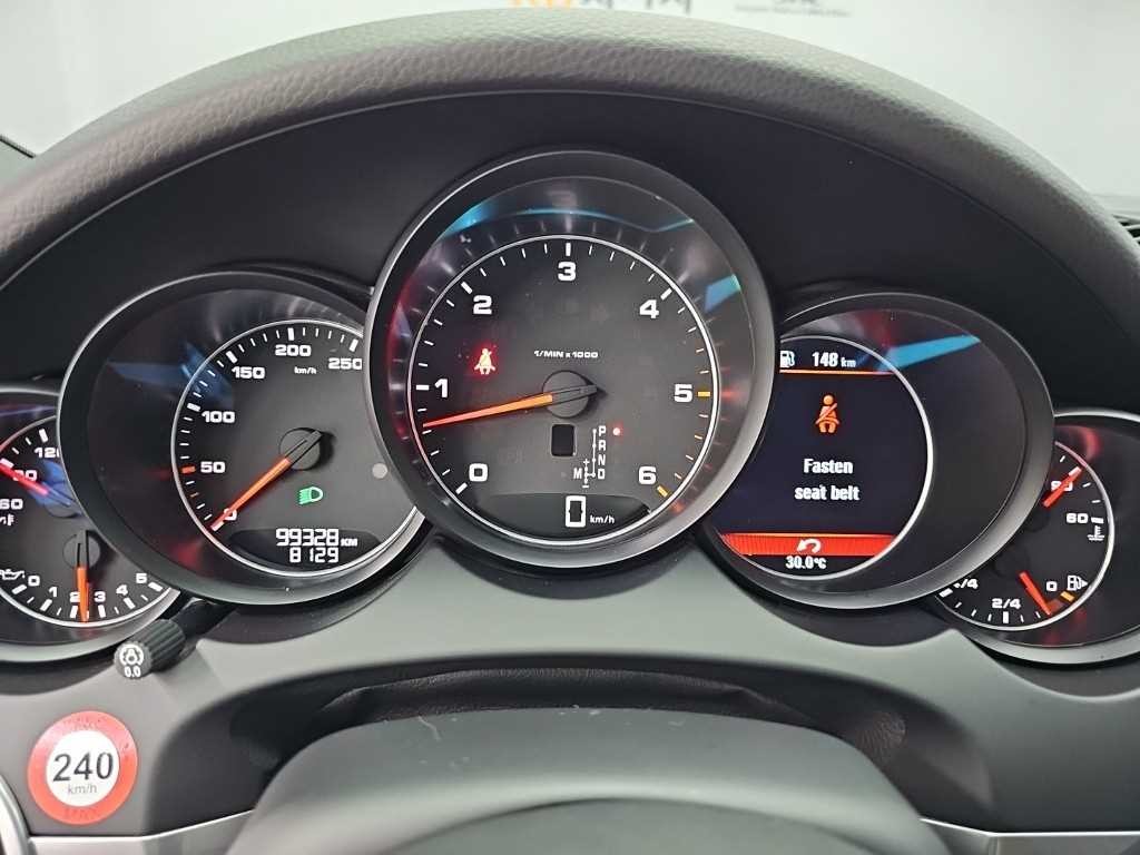 포르쉐 카이엔 뉴 카이엔 3.0 디젤 이미지 6