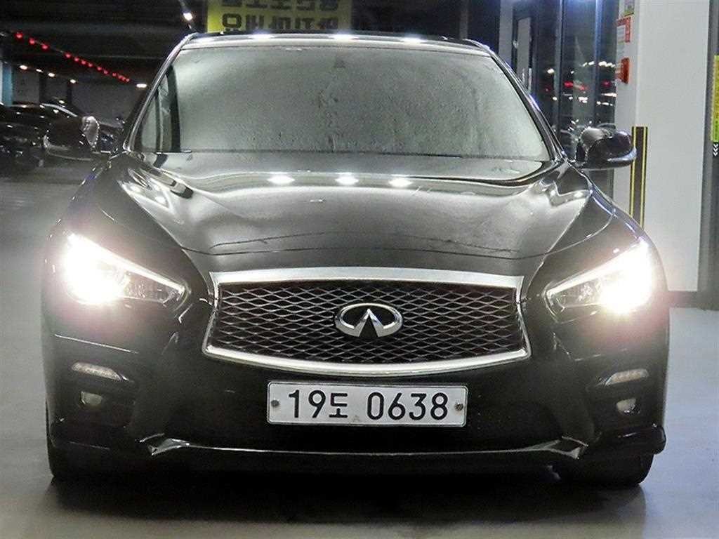 인피니티 Q Q50 3.5 하이브리드 에센스 이미지 2