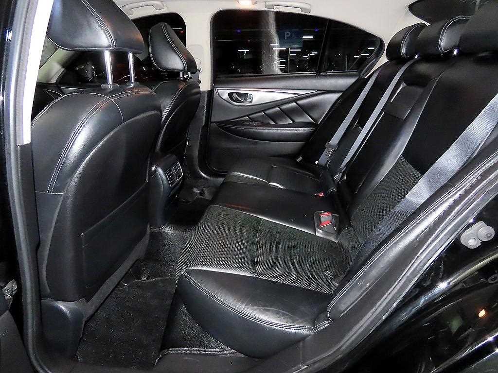 인피니티 Q Q50 3.5 하이브리드 에센스 이미지 7