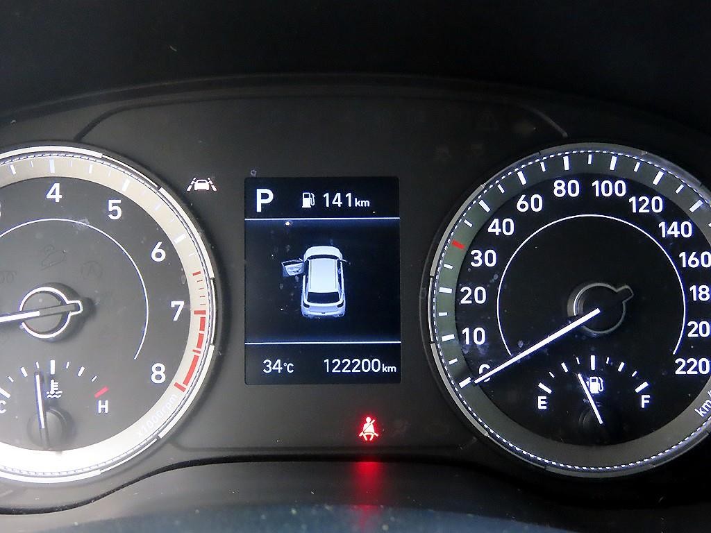 현대 베뉴 1.6 모던 이미지 9
