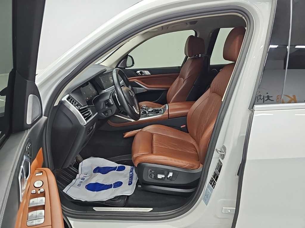 BMW X7 X7 (G07) xDrive 40i 디자인 퓨어 엑셀런스 6인승 이미지 11