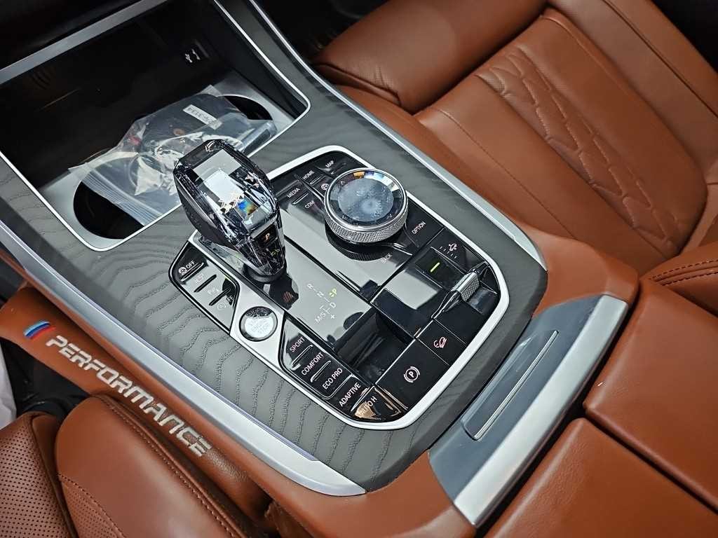BMW X7 X7 (G07) xDrive 40i 디자인 퓨어 엑셀런스 6인승 이미지 8
