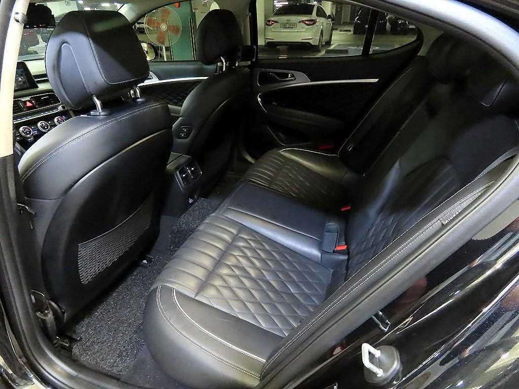 제네시스 G70 2.0T AWD 엘리트 이미지 7