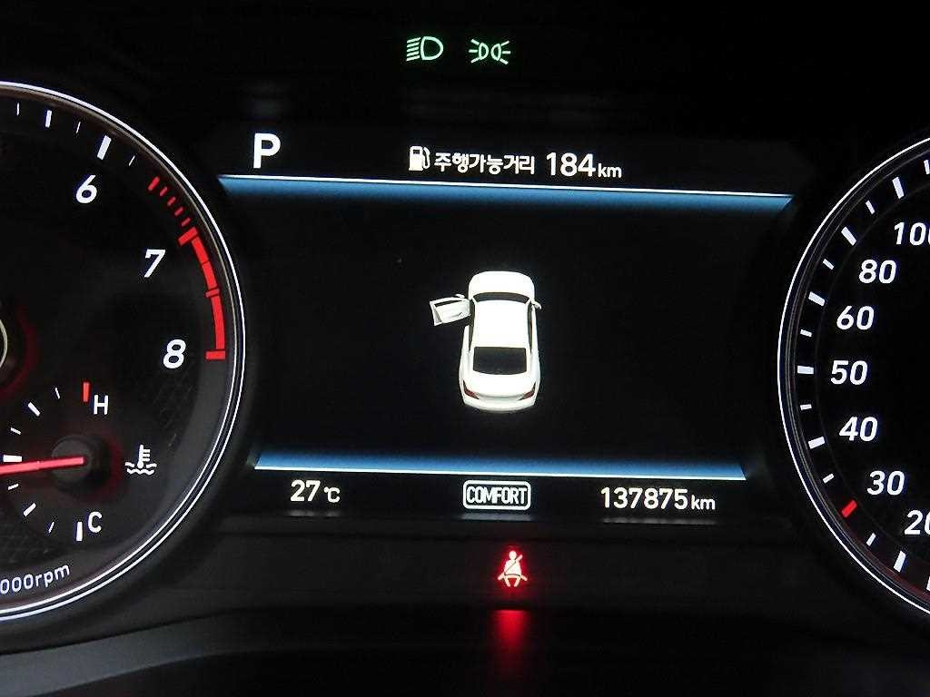 제네시스 G70 2.0T AWD 엘리트 이미지 9