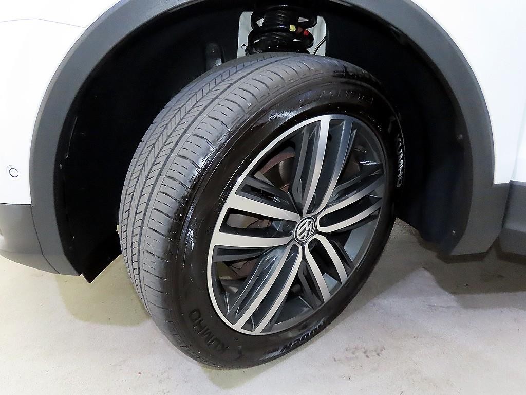 폭스바겐 티구안 티구안 올스페이스 2.0 TDI 프레스티지 이미지 20