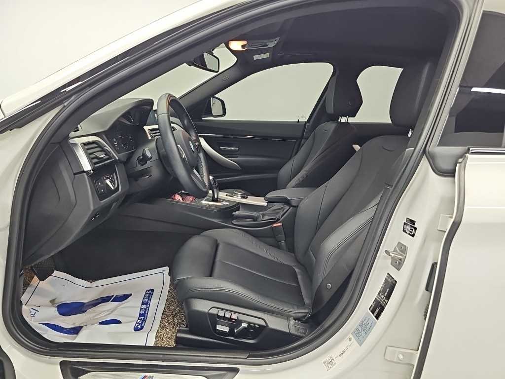 BMW 그란투리스모 3시리즈 GT (F34) GT 320D M 스포트 프리미엄 이미지 11