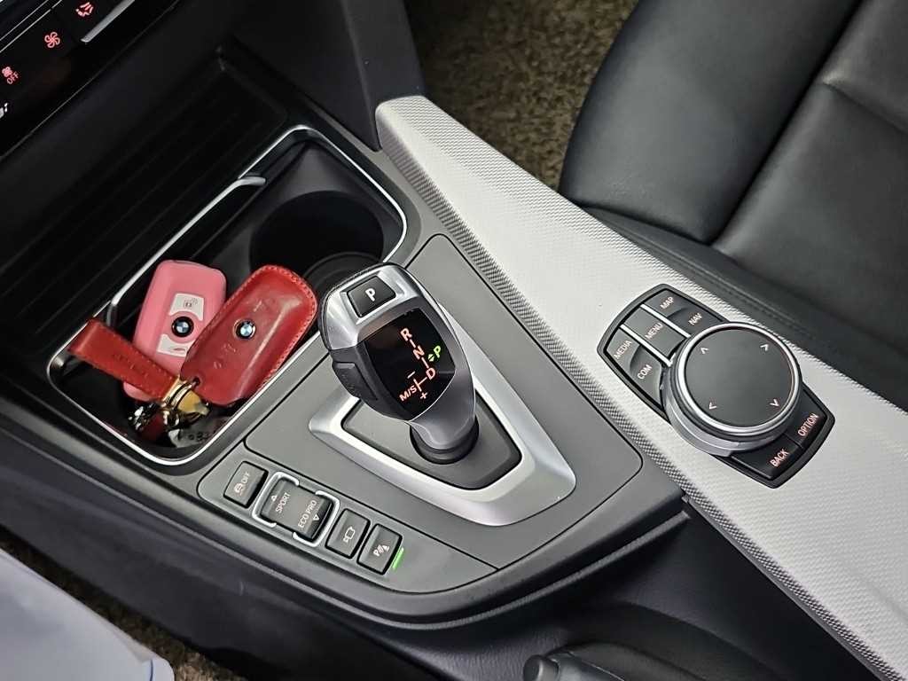 BMW 그란투리스모 3시리즈 GT (F34) GT 320D M 스포트 프리미엄 이미지 8
