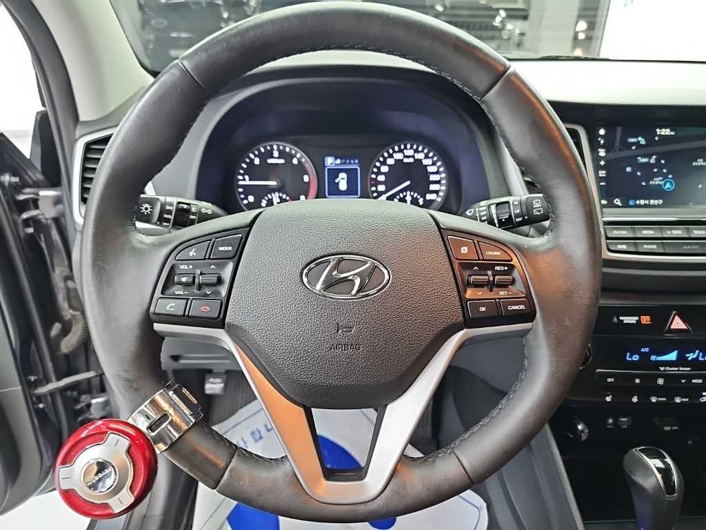 현대 투싼 올뉴투싼 디젤 1.7 2WD 모던 피버 이미지 9