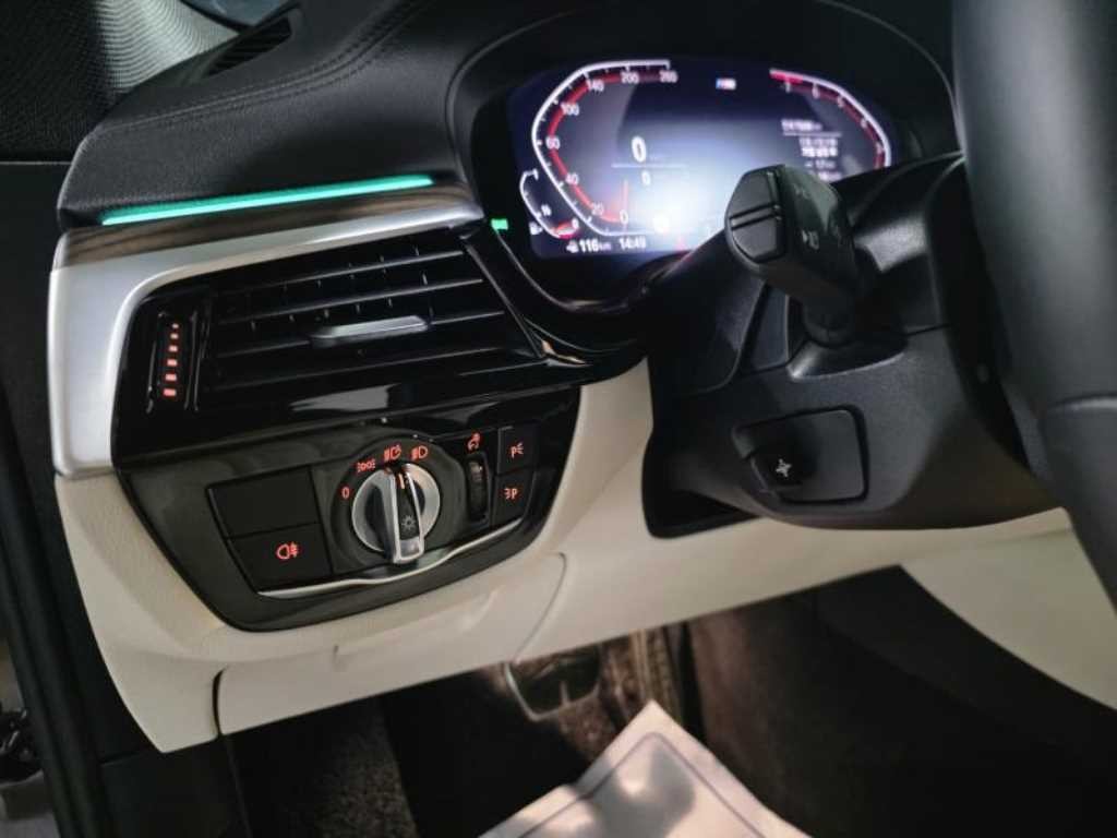 BMW 그란투리스모 6시리즈 GT (G32) 630i xDrive M 스포츠 이미지 11