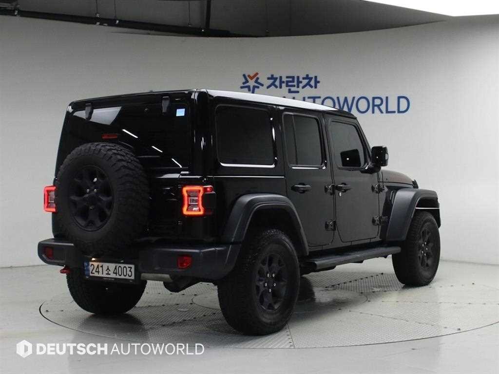 지프 랭글러 랭글러 (JL) 2.0 루비콘 4도어 파워 탑 이미지 2
