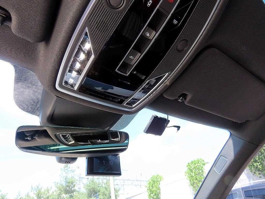 아우디 A8 A8 (D5) 55 TFSI 콰트로 LWB 이미지 14