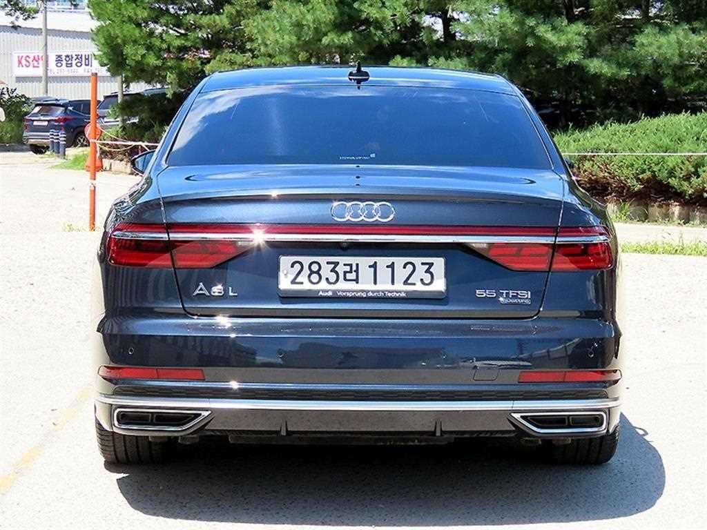 아우디 A8 A8 (D5) 55 TFSI 콰트로 LWB 이미지 4