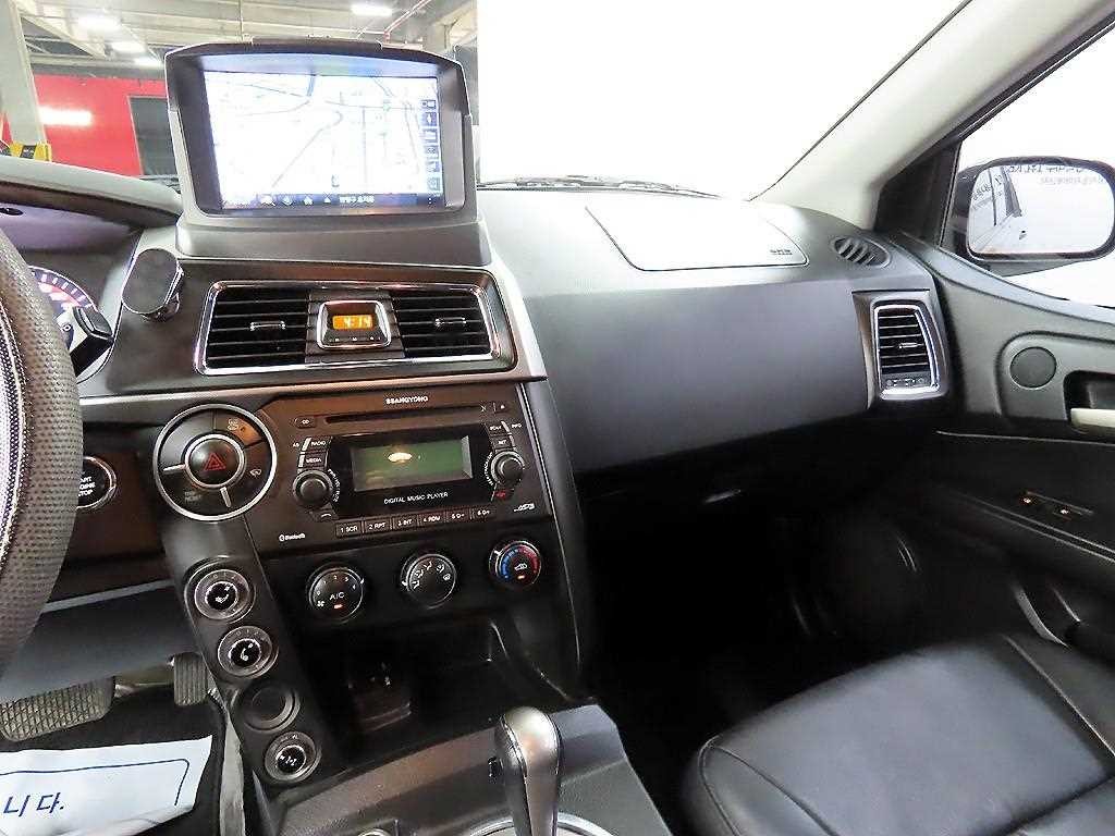 KG모빌리티(쌍용) 코란도 더뉴코란도스포츠 CX7(4WD) 클럽 이미지 14