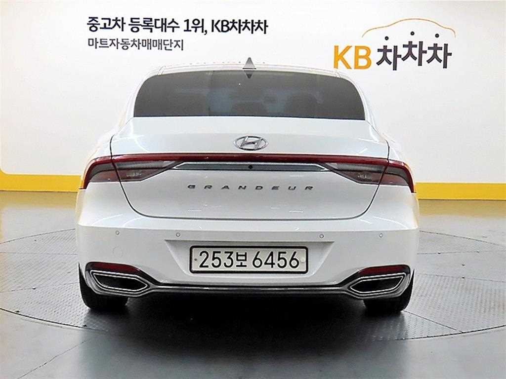 현대 그랜저 더 뉴 그랜저 IG 2.5 프리미엄 초이스 이미지 3