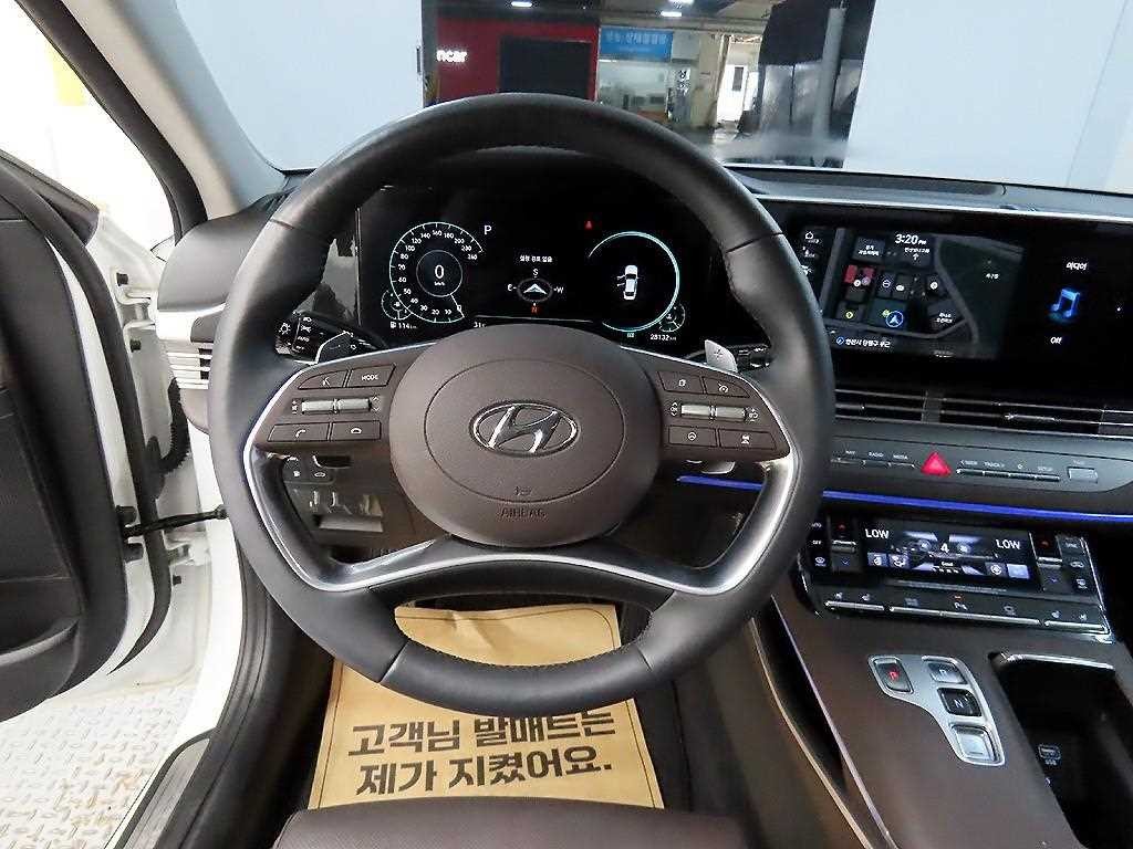 현대 그랜저 더 뉴 그랜저 IG 2.5 프리미엄 초이스 이미지 9