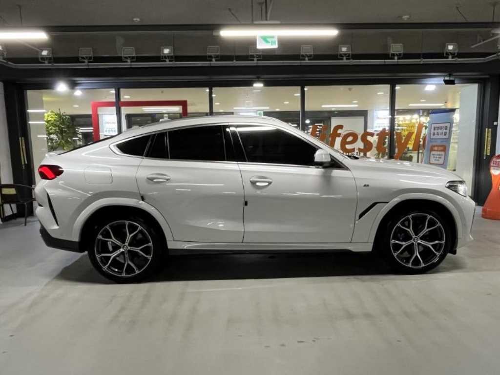 BMW X6 X6 (G06) xDrive 40i M 스포츠 이미지 3