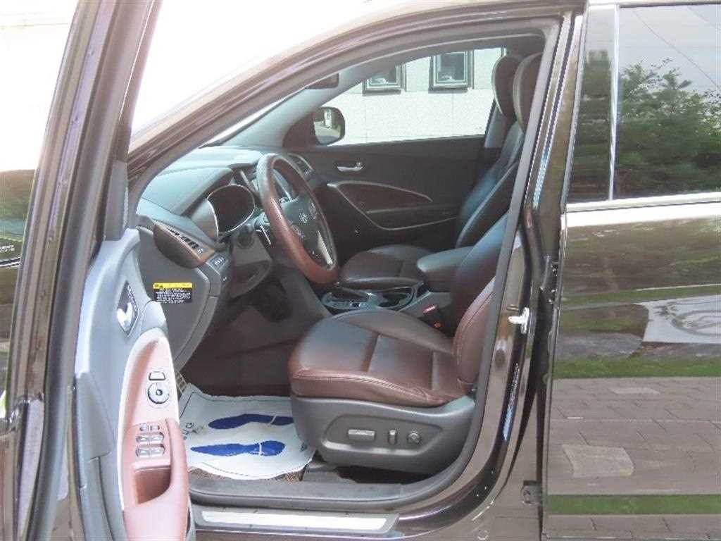 현대 맥스크루즈 더뉴맥스크루즈 3.3 V6 GDI 2WD 프레스티지 이미지 13