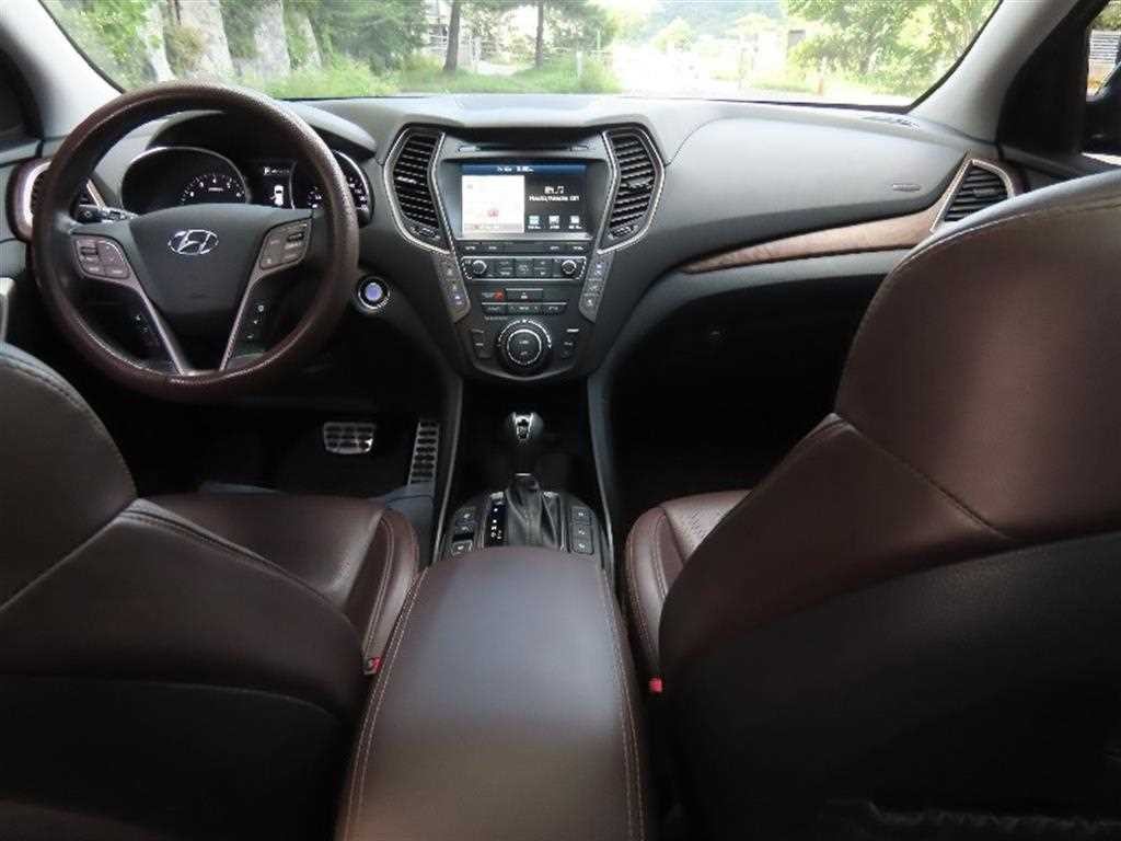 현대 맥스크루즈 더뉴맥스크루즈 3.3 V6 GDI 2WD 프레스티지 이미지 15