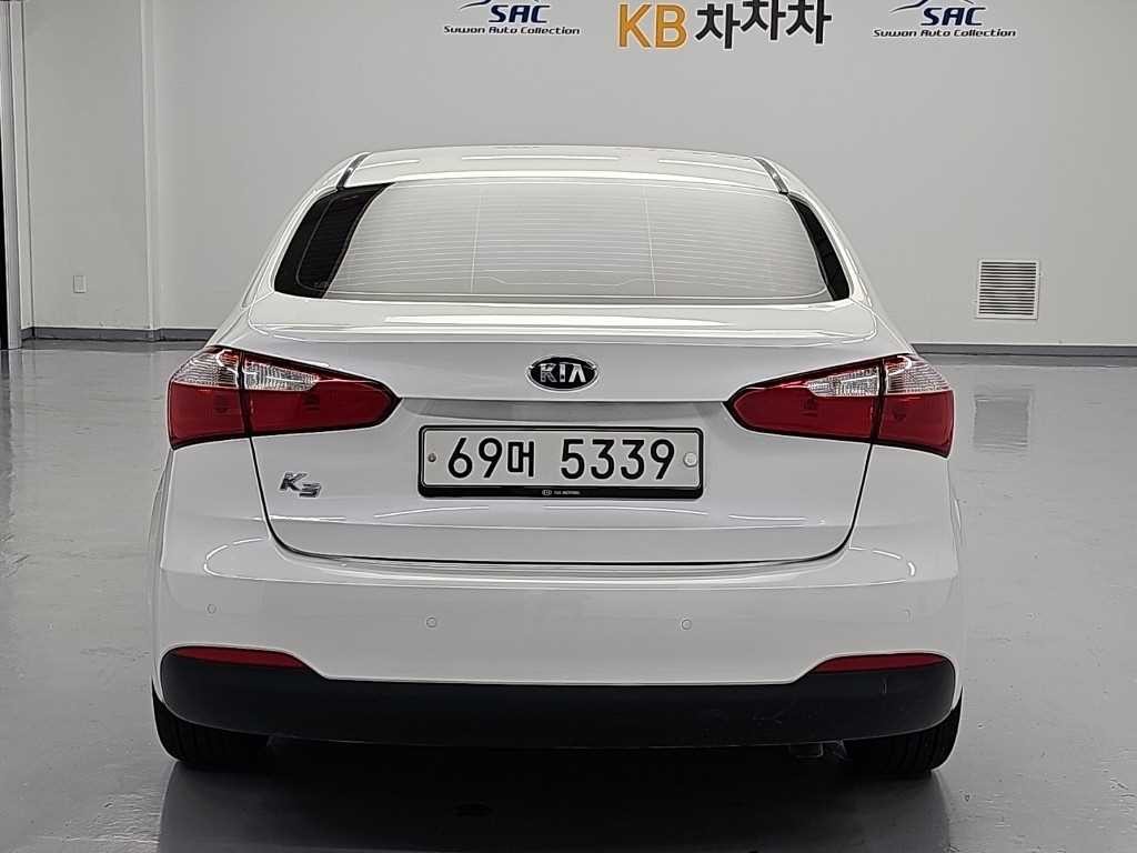 기아 K3 1.6 GDI 트렌디 이미지 3