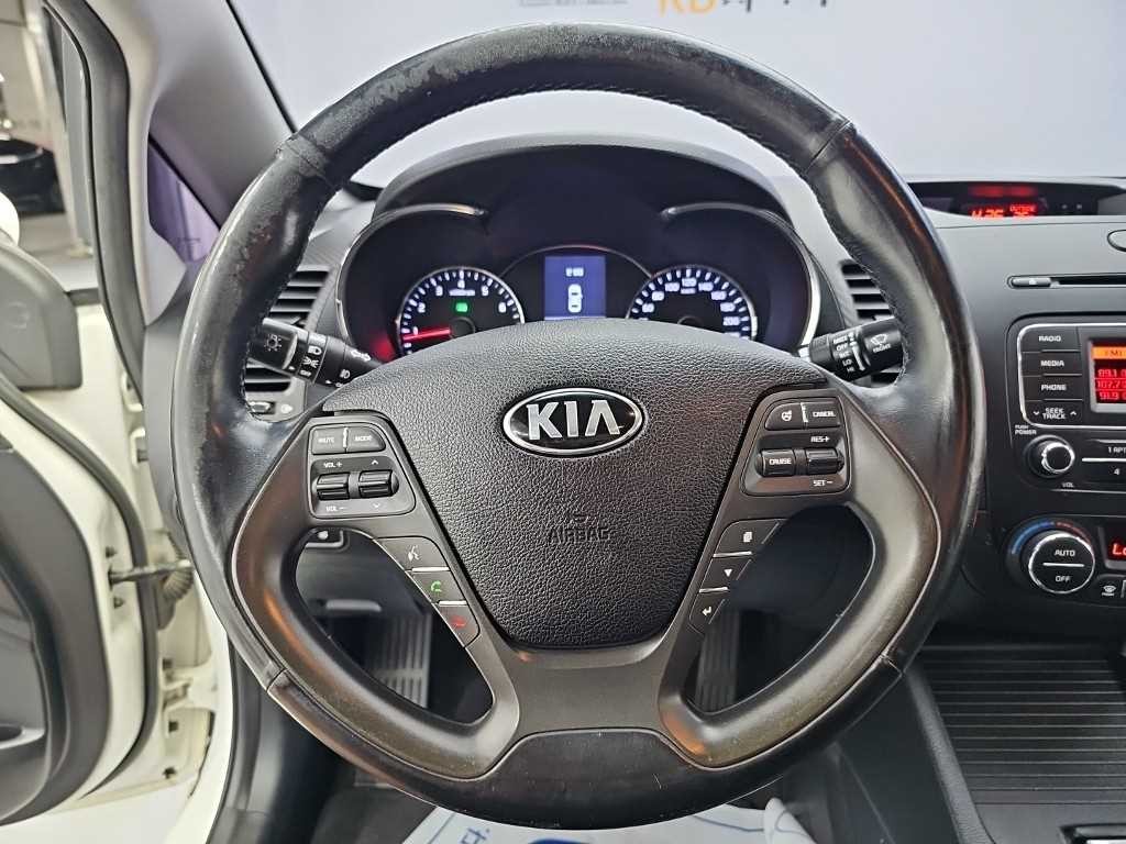 기아 K3 1.6 GDI 트렌디 이미지 9