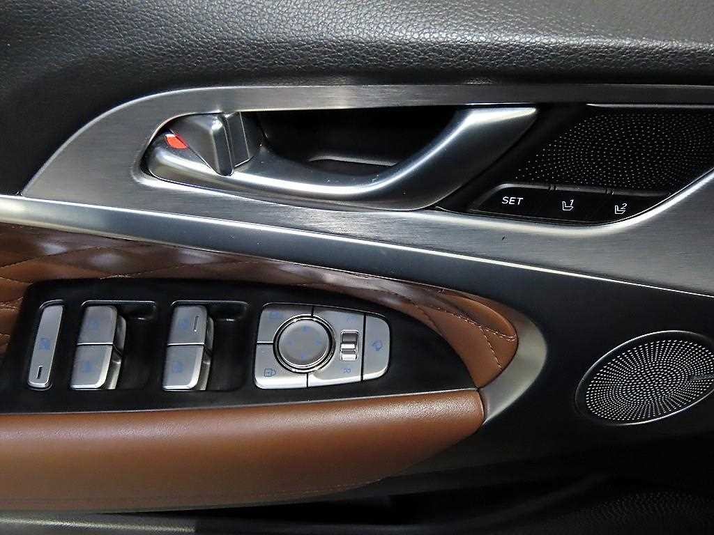 제네시스 G70 2.0T AWD 슈프림 이미지 13