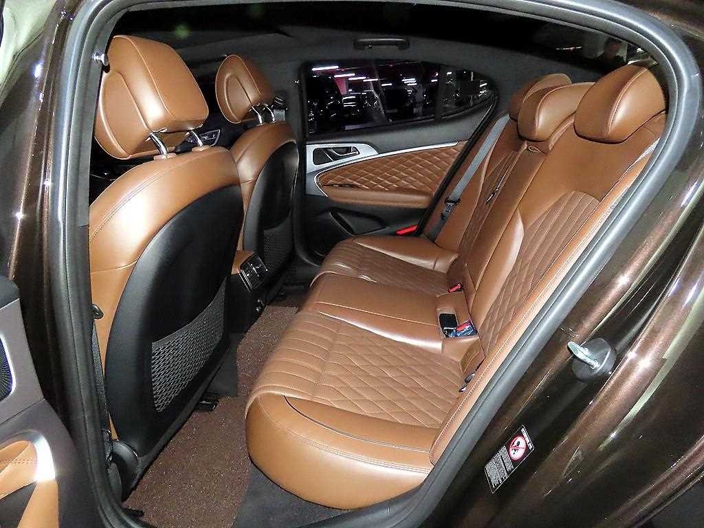 제네시스 G70 2.0T AWD 슈프림 이미지 7