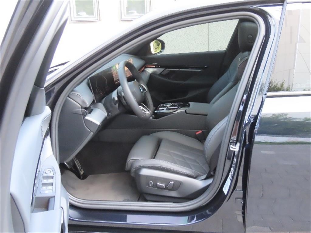 BMW 5시리즈 5시리즈 (G60) 520i M 스포츠 이미지 13