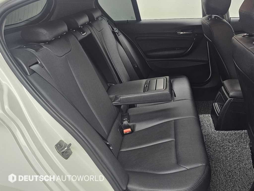 BMW 1시리즈 1시리즈 (F20) 118d 어반 팩 1 이미지 12
