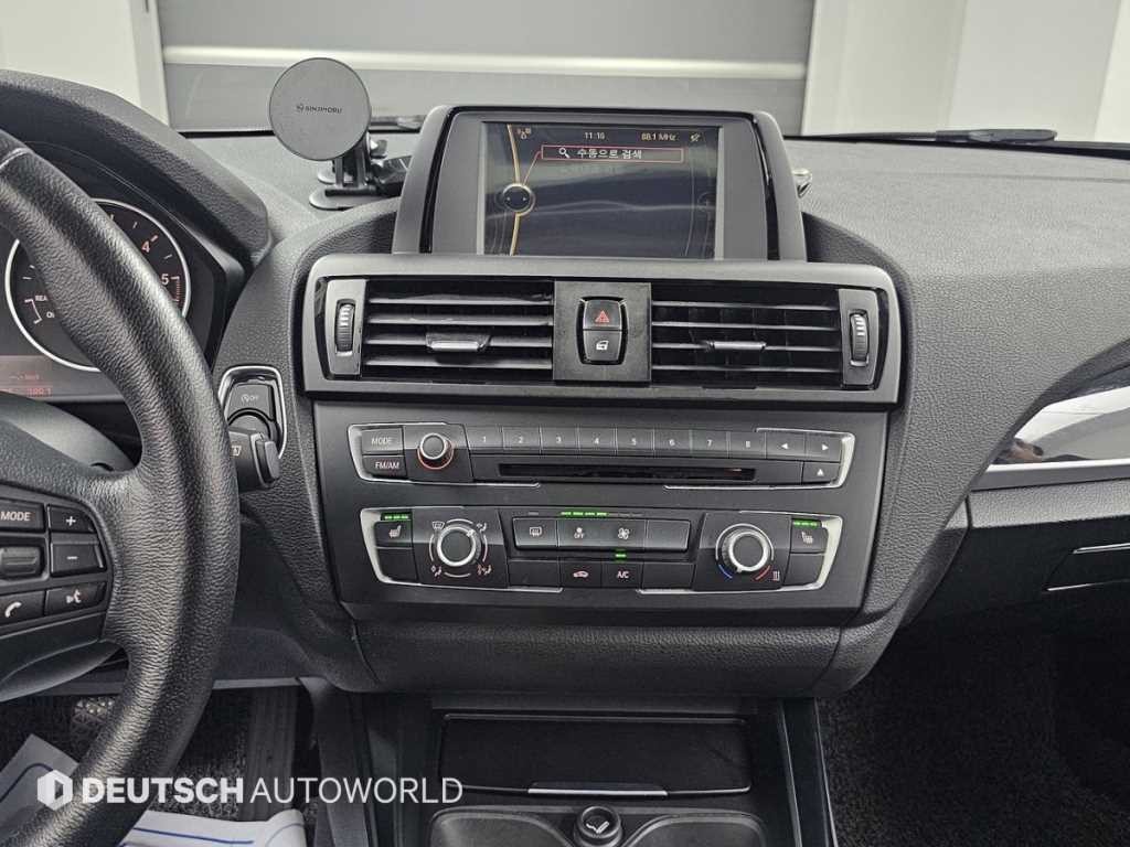 BMW 1시리즈 1시리즈 (F20) 118d 어반 팩 1 이미지 14