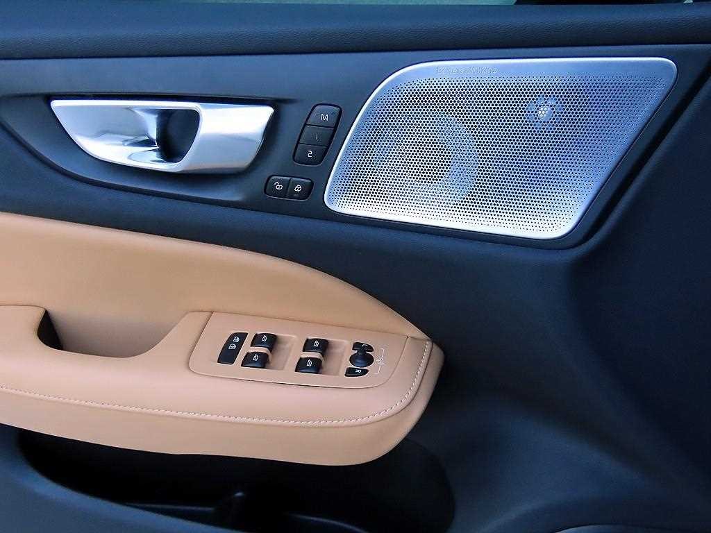 볼보 S60 S60(3세대) B5 인스크립션 이미지 11