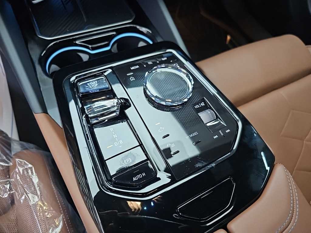 BMW i5 eDrive 40 이미지 8