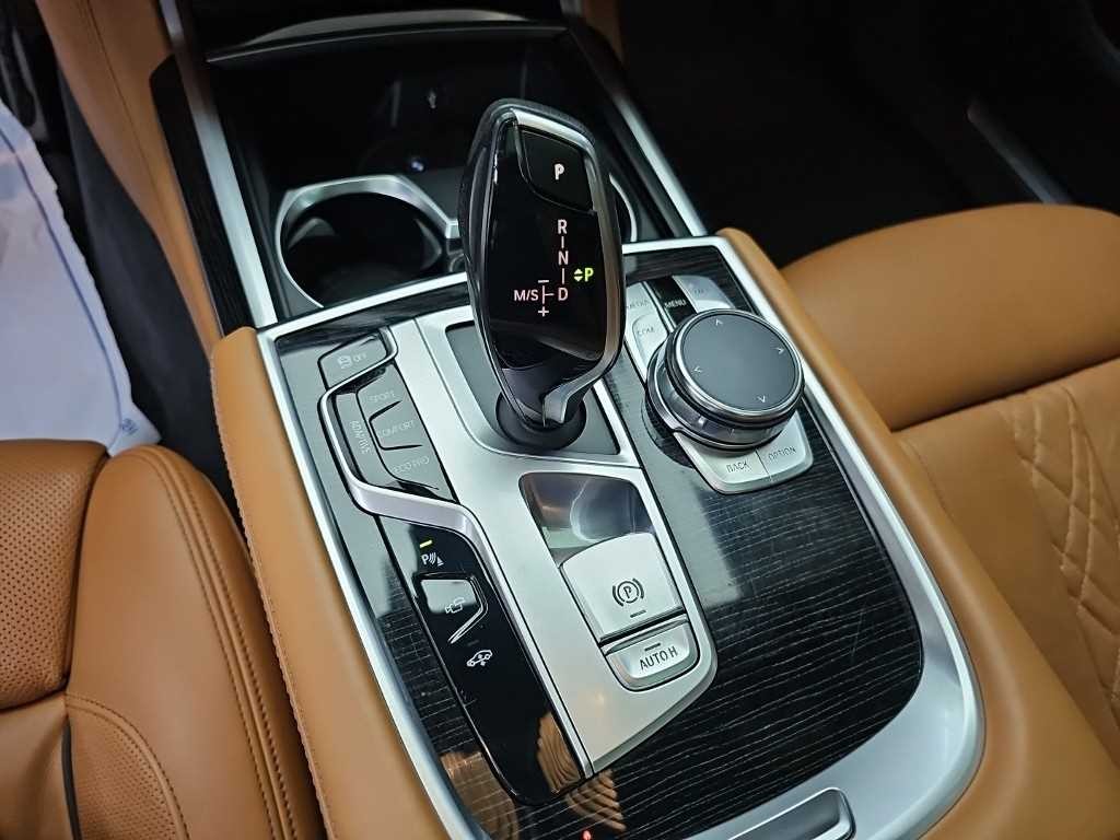BMW 7시리즈 7시리즈 (G11) 740d xDrive M 스포츠 이미지 8