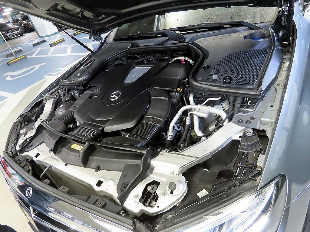 벤츠 E 클래스 E-클래스 W213 E400 4MATIC 익스클루시브 이미지 19