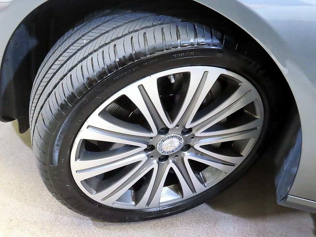 벤츠 E 클래스 E-클래스 W213 E400 4MATIC 익스클루시브 이미지 20
