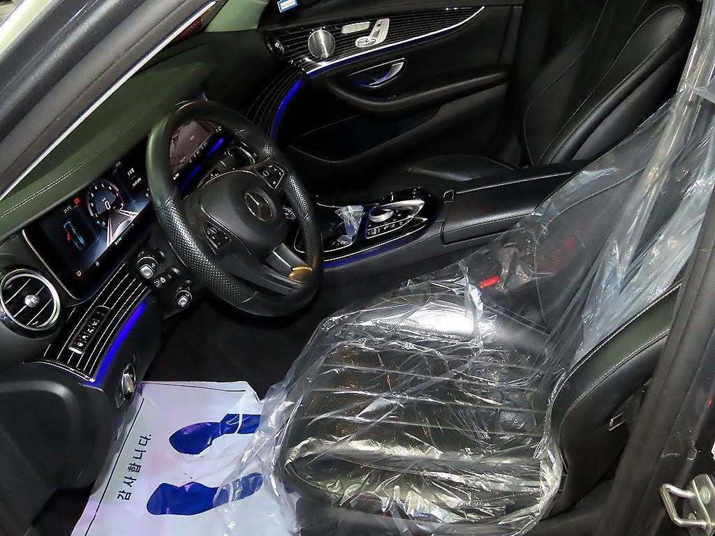 벤츠 E 클래스 E-클래스 W213 E400 4MATIC 익스클루시브 이미지 6