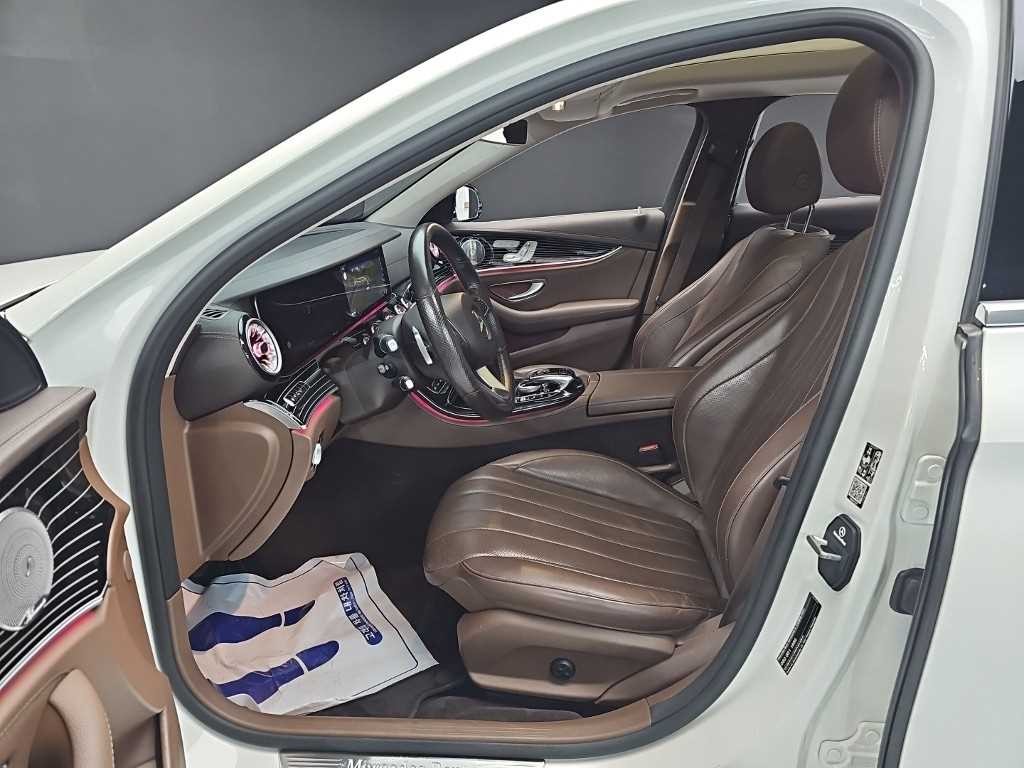 벤츠 E 클래스 E-클래스 W213 E400 4MATIC 익스클루시브 이미지 11