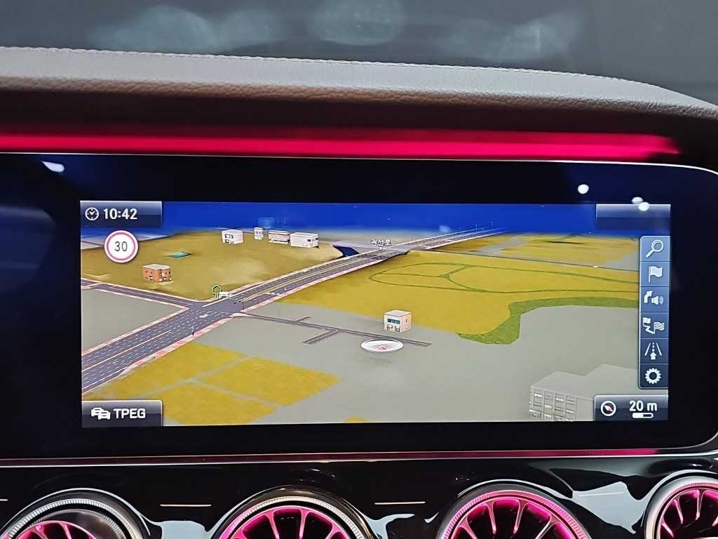 벤츠 E 클래스 E-클래스 W213 E400 4MATIC 익스클루시브 이미지 15