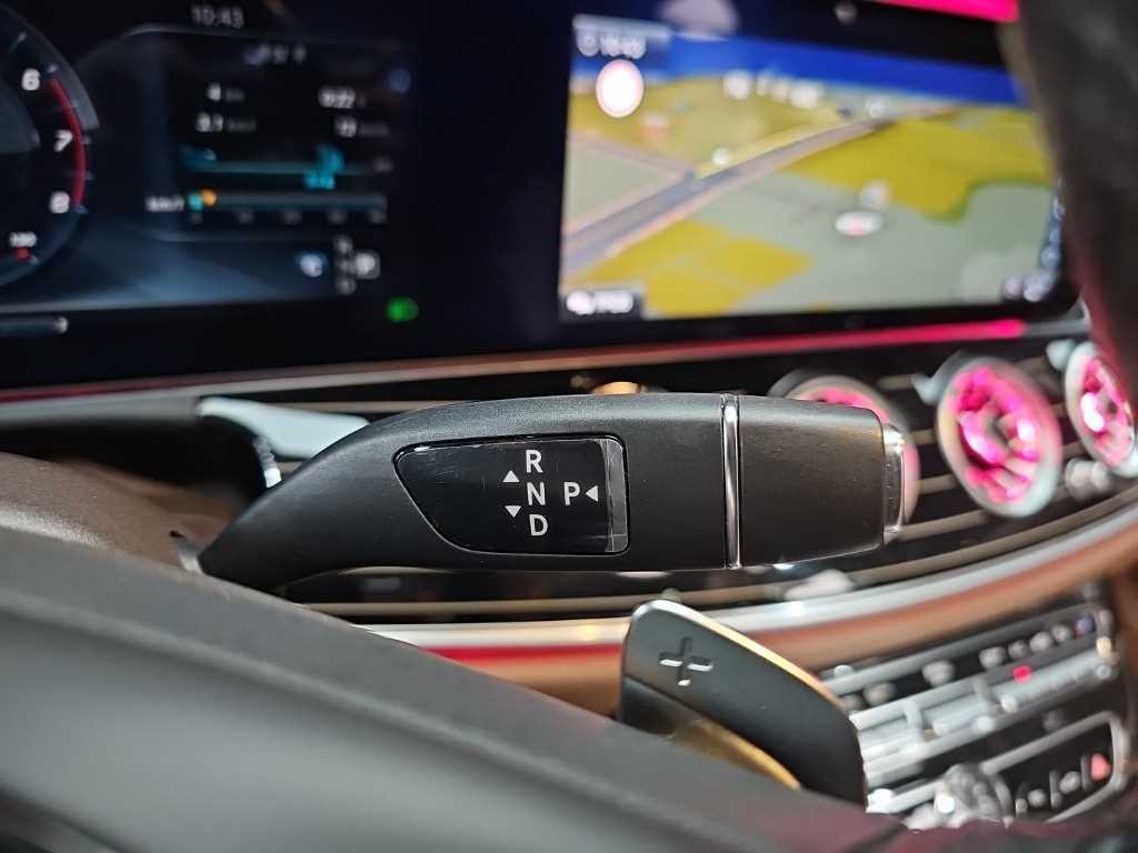 벤츠 E 클래스 E-클래스 W213 E400 4MATIC 익스클루시브 이미지 8