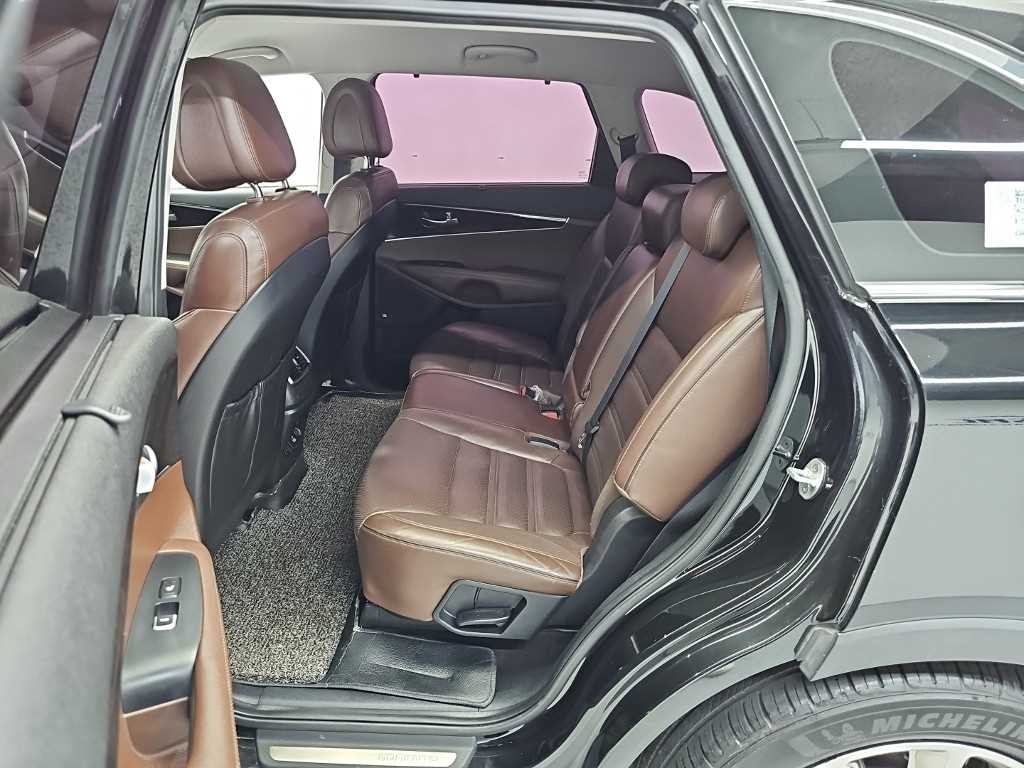 기아 쏘렌토 올 뉴 쏘렌토 디젤 2WD 2.0 노블레스 스페셜 이미지 12
