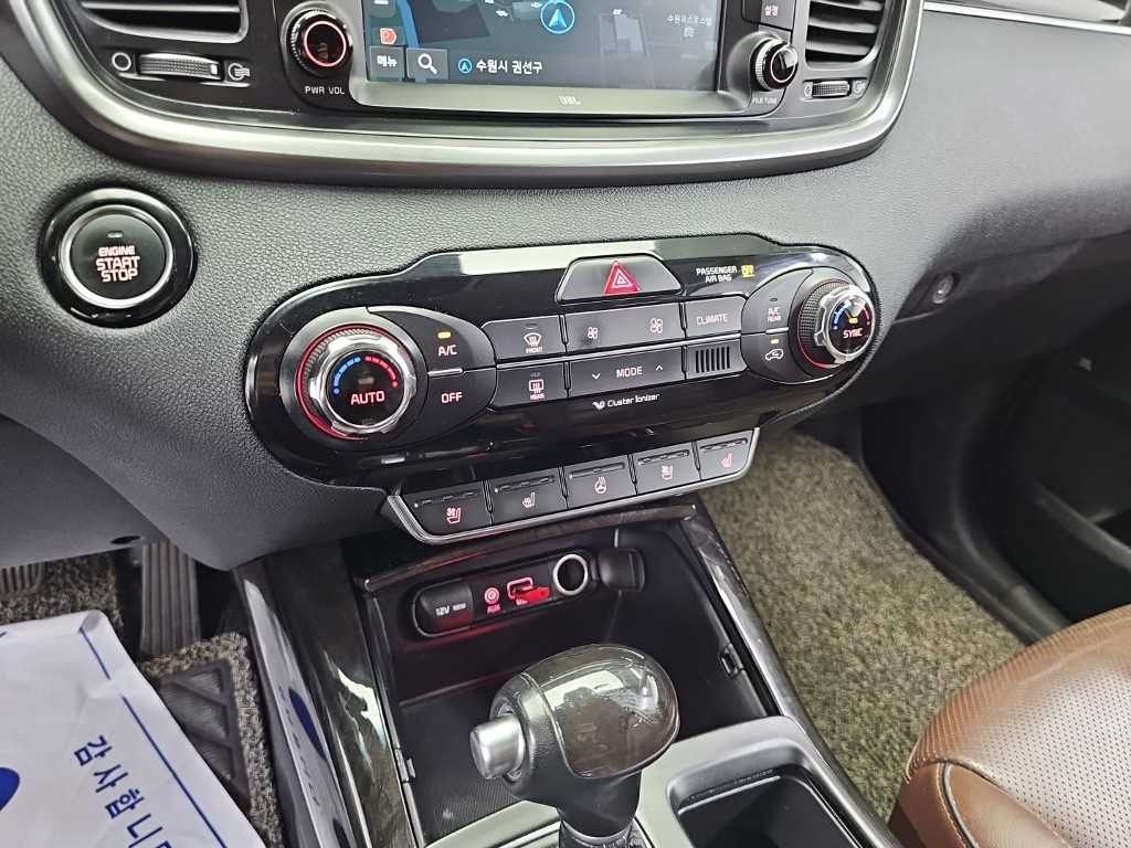기아 쏘렌토 올 뉴 쏘렌토 디젤 2WD 2.0 노블레스 스페셜 이미지 17