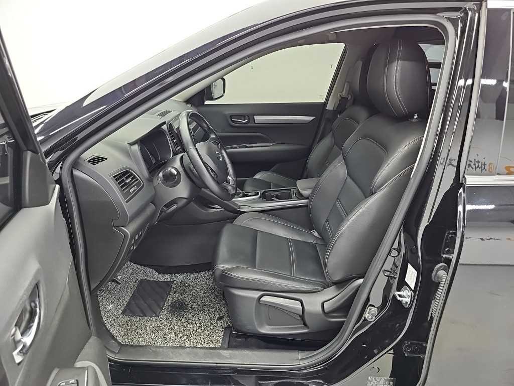 르노코리아(삼성) QM6 더뉴QM6 퀘스트 2.0 LPe 2WD 밴 이미지 11